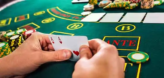 What is Texas Hold’em and How to Play